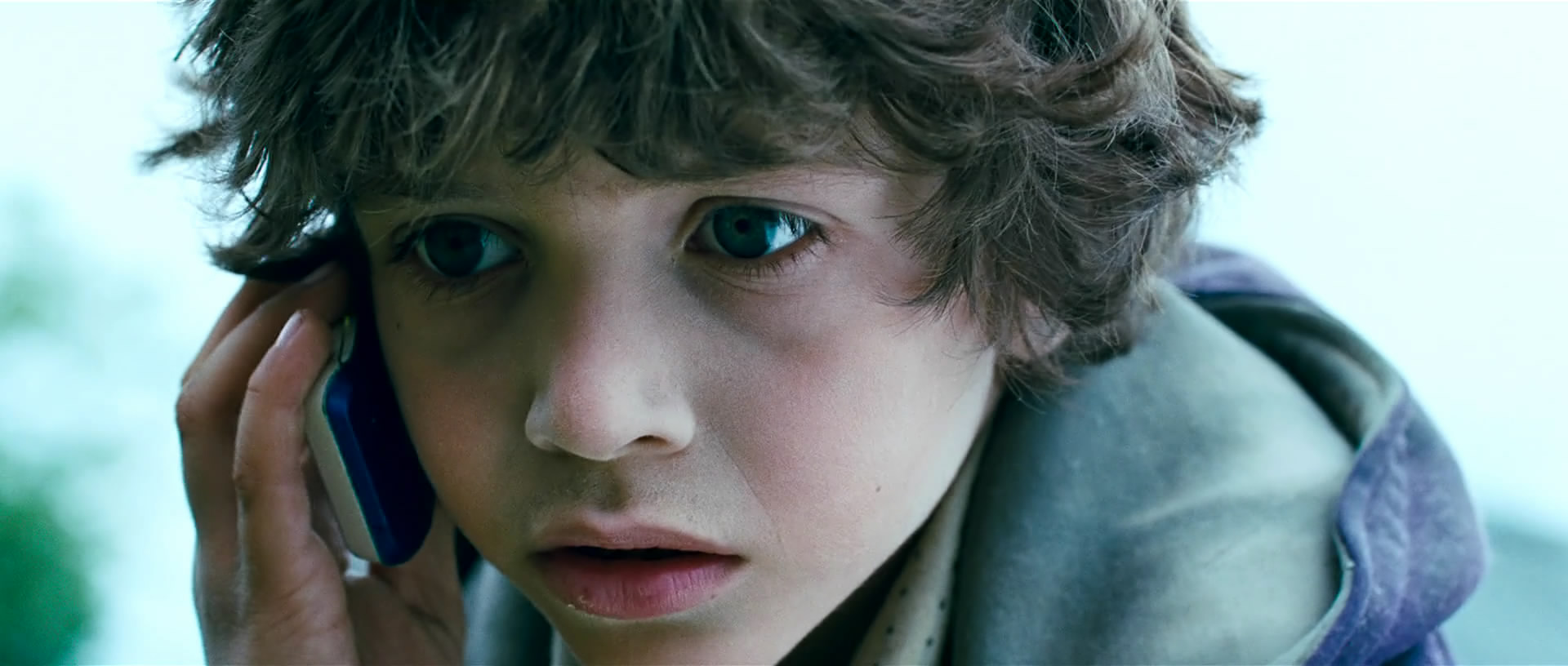 WAR ZONE de Dzhanik Fayziev