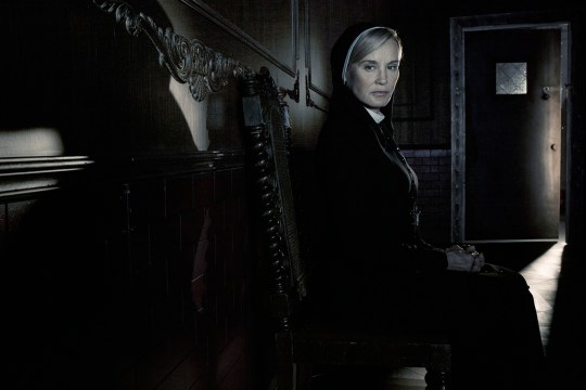 AMERICAN HORROR STORY - ASYLUM